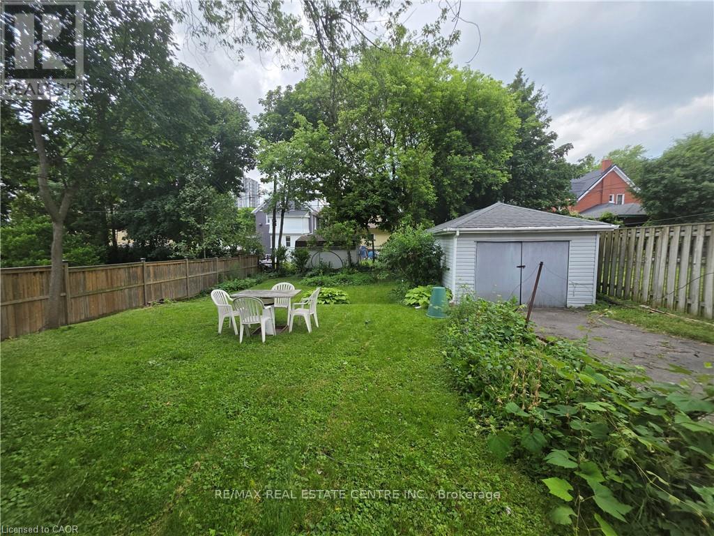 20 FAIRVIEW AVENUE