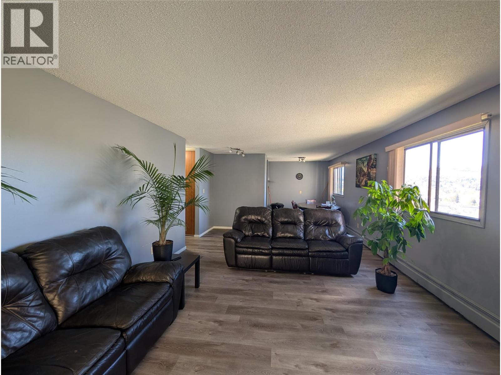 3901 32 Avenue Unit# 414