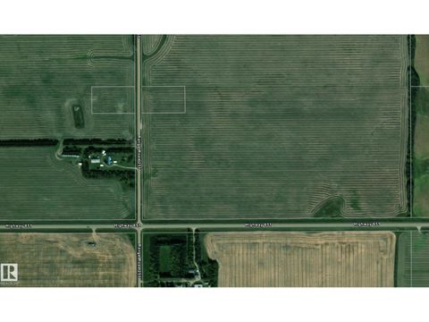 RR255 Twp574 Rural Sturgeon County AB T0A1L0