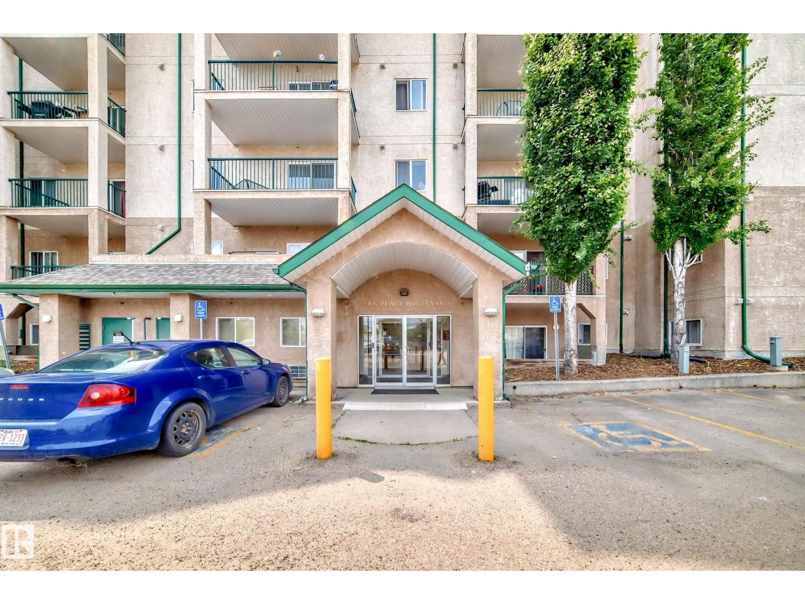 #306 11325 83 ST NW