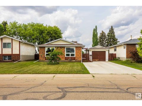 9410 98 AV Morinville AB T8R1J4