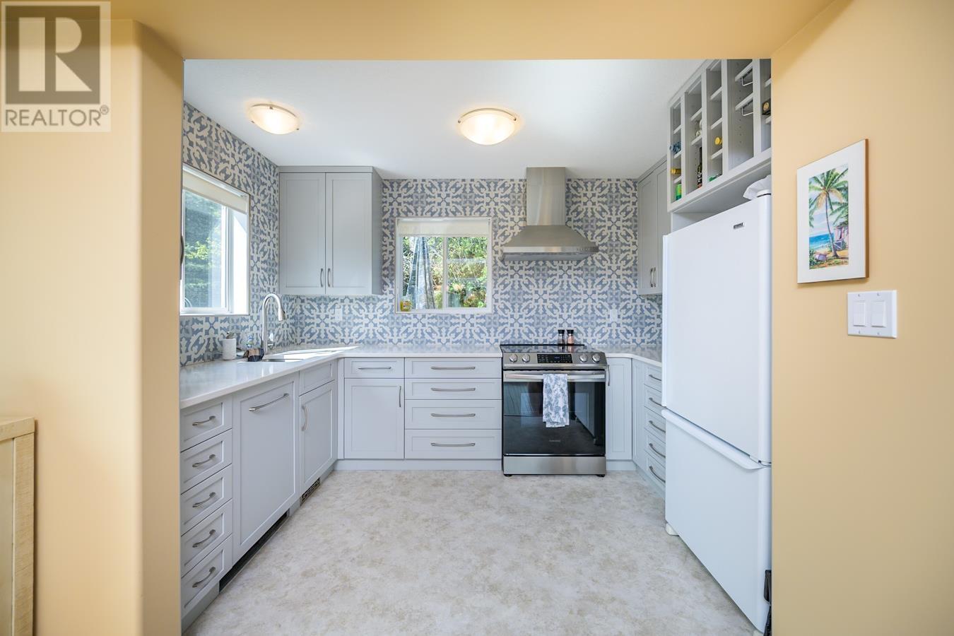 101 4281 BAKER ROAD
