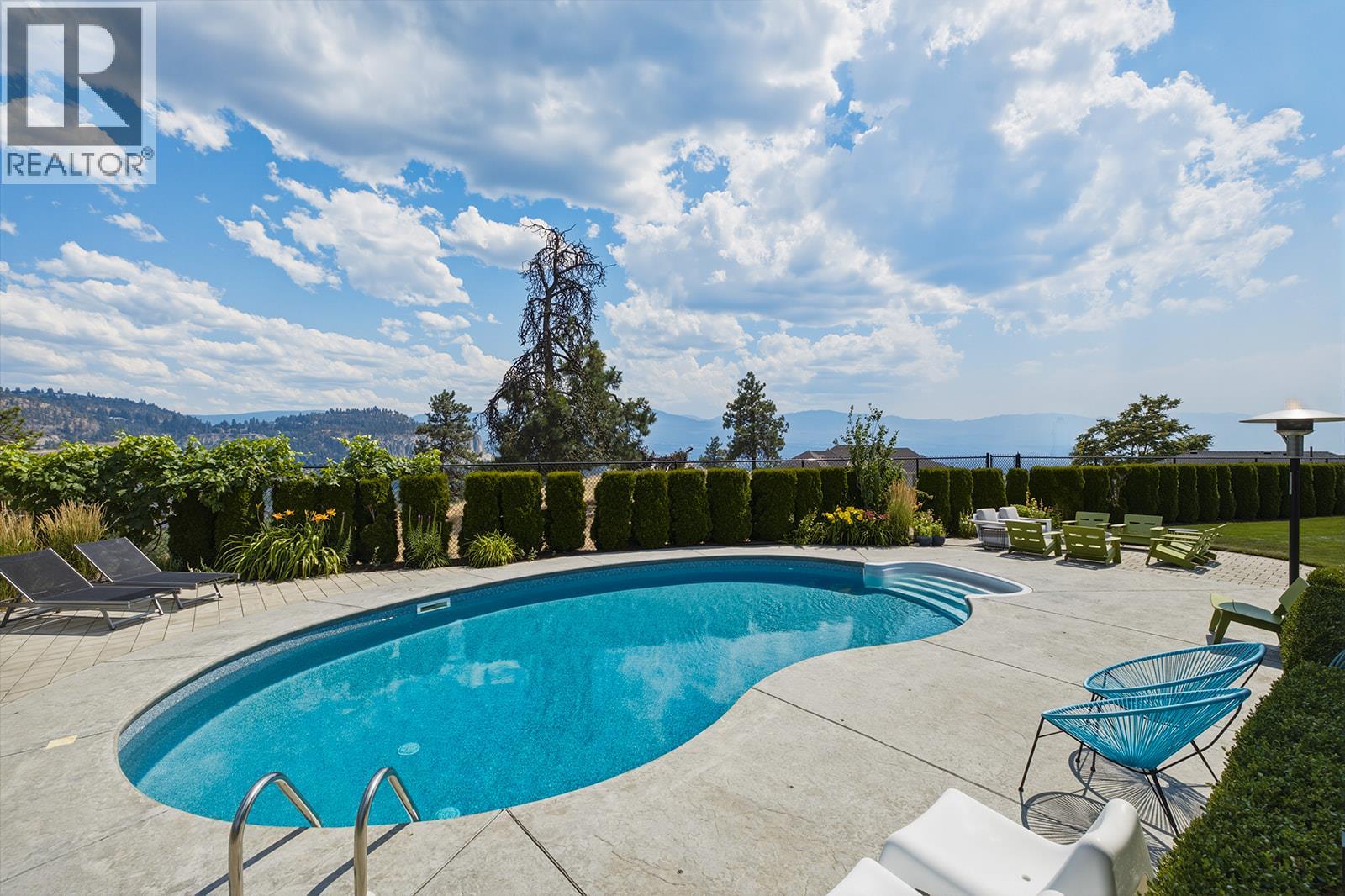 1777 Spruceview Court