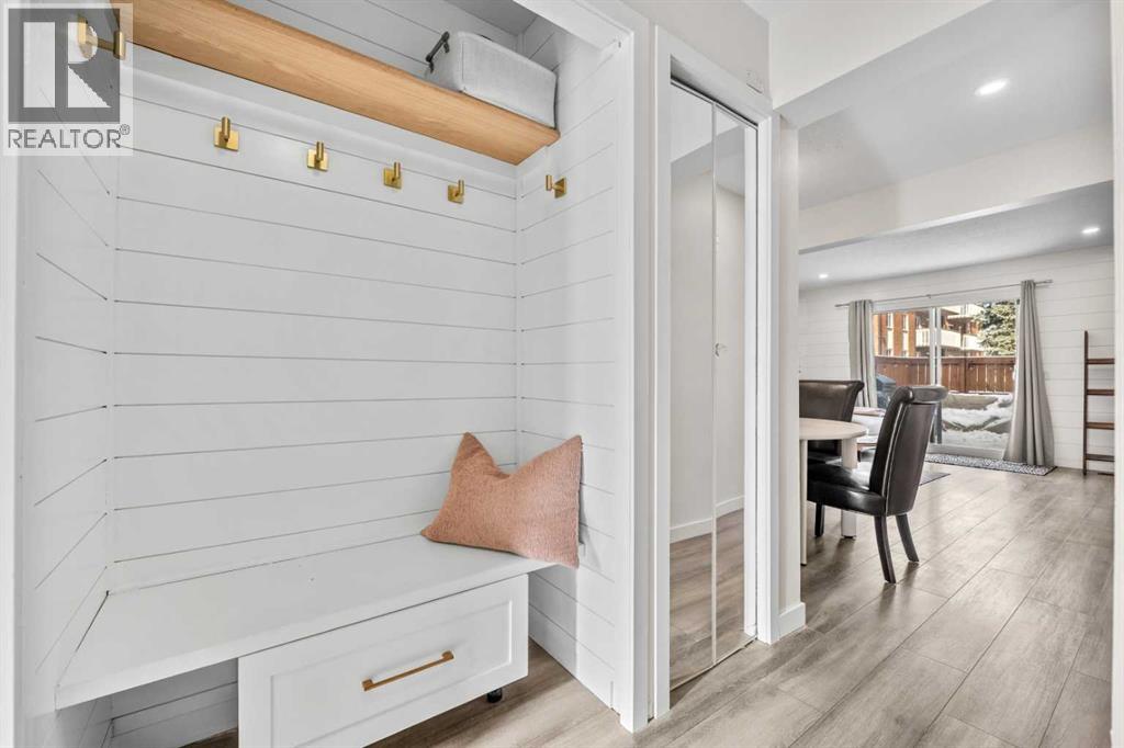 19, 330 Canterbury Drive SW