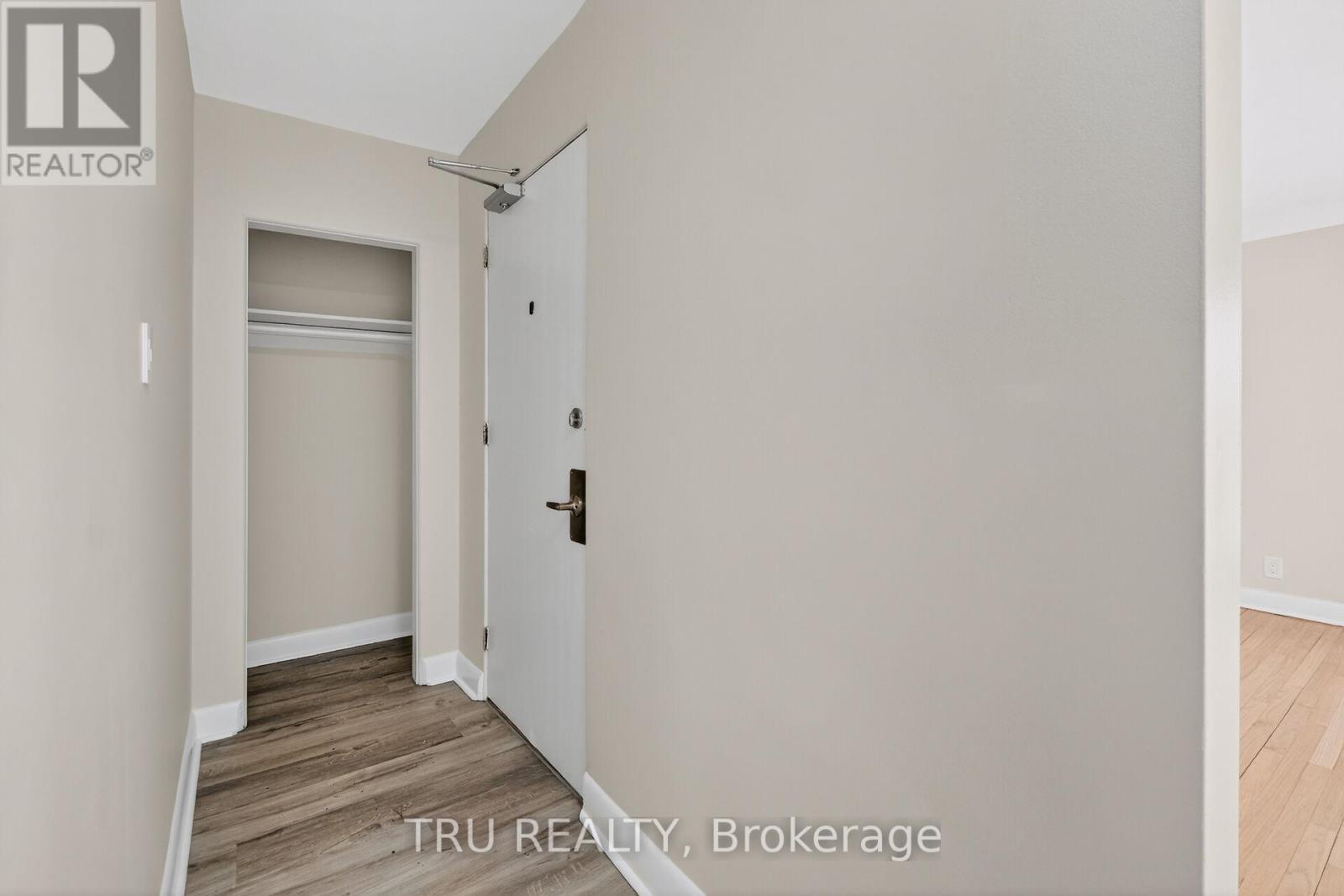 3 - 407 PEACH TREE LANE