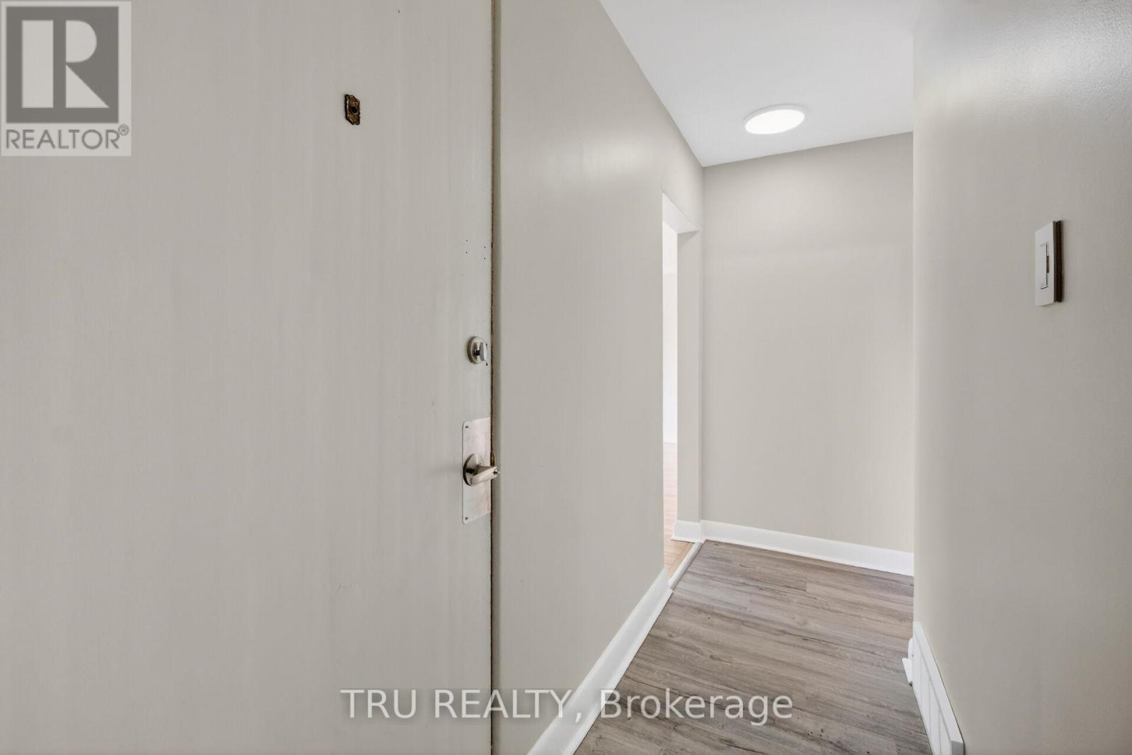 3 - 407 PEACH TREE LANE