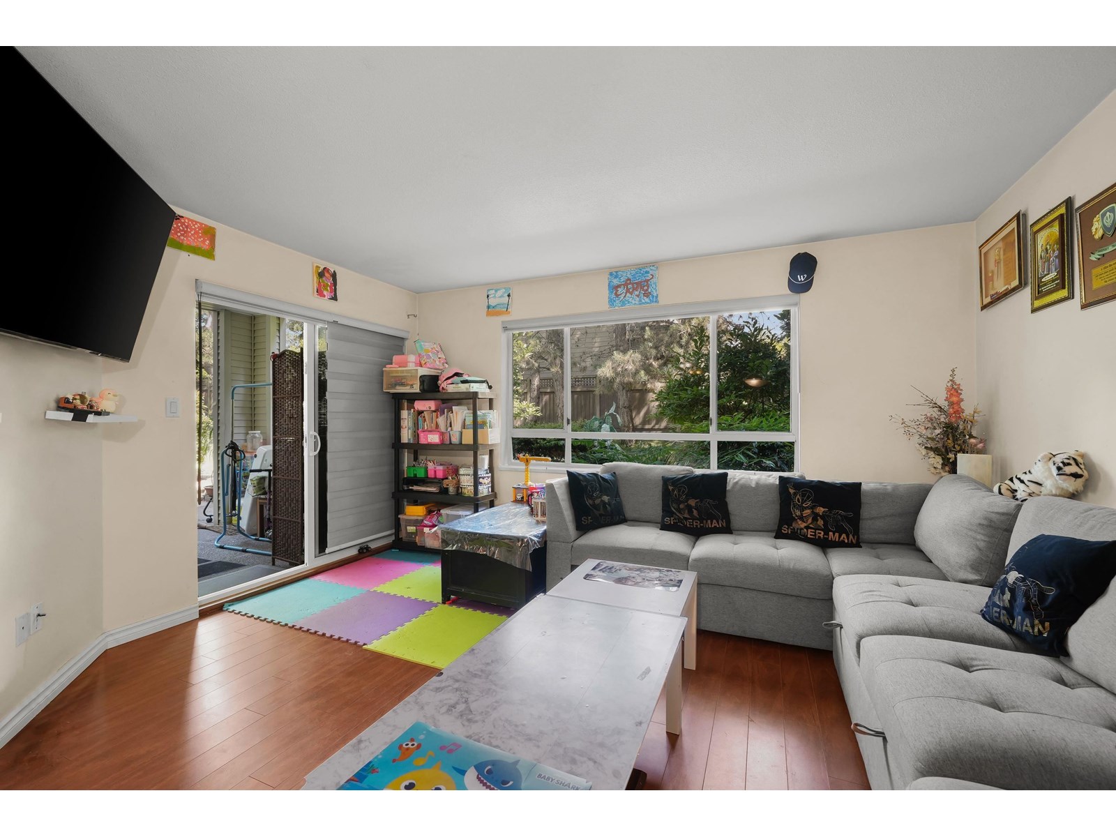 209 15991 THRIFT AVENUE