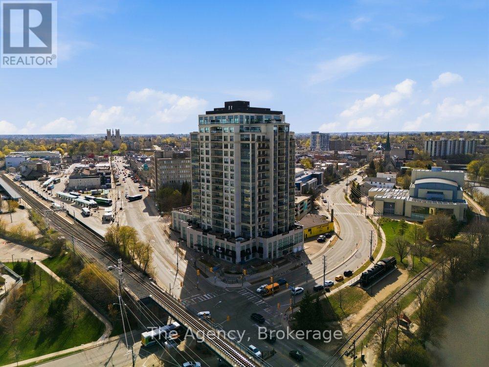 901 - 160 MACDONELL STREET