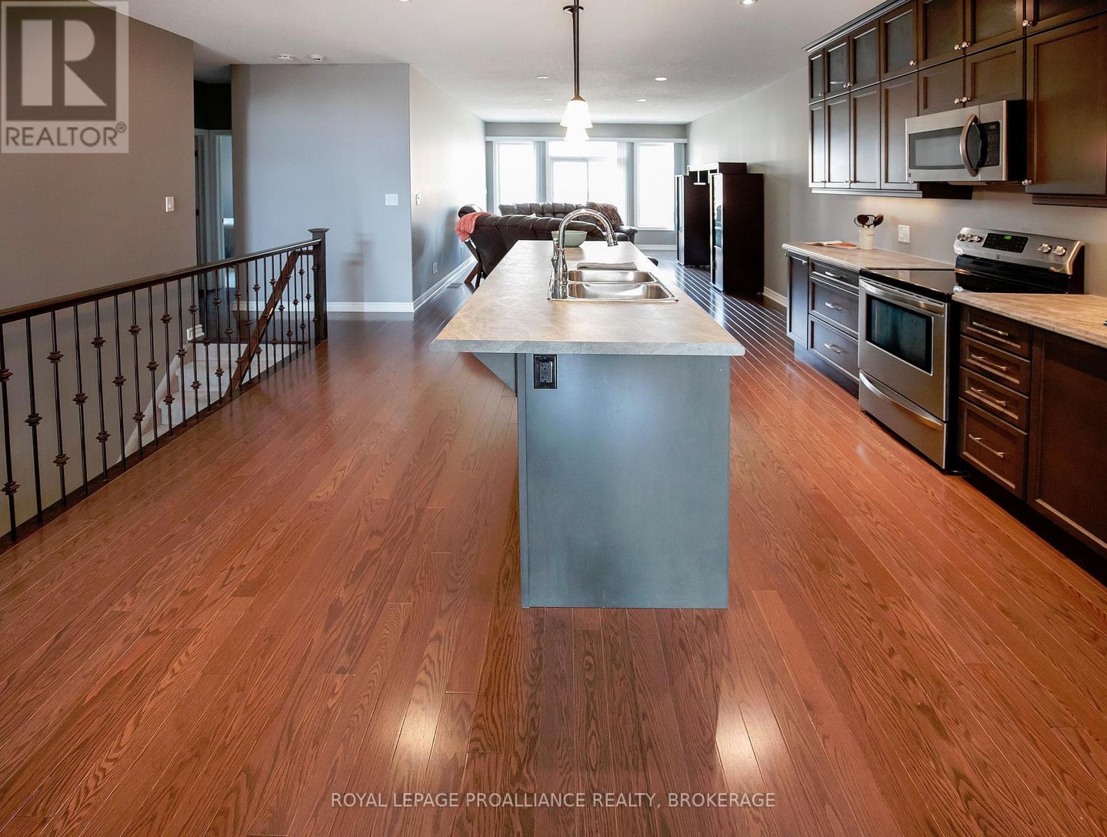 823 AUGUSTA DRIVE