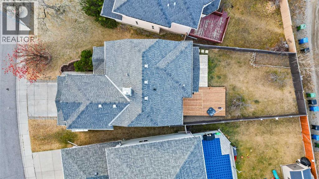 26 Arbour Butte Way NW