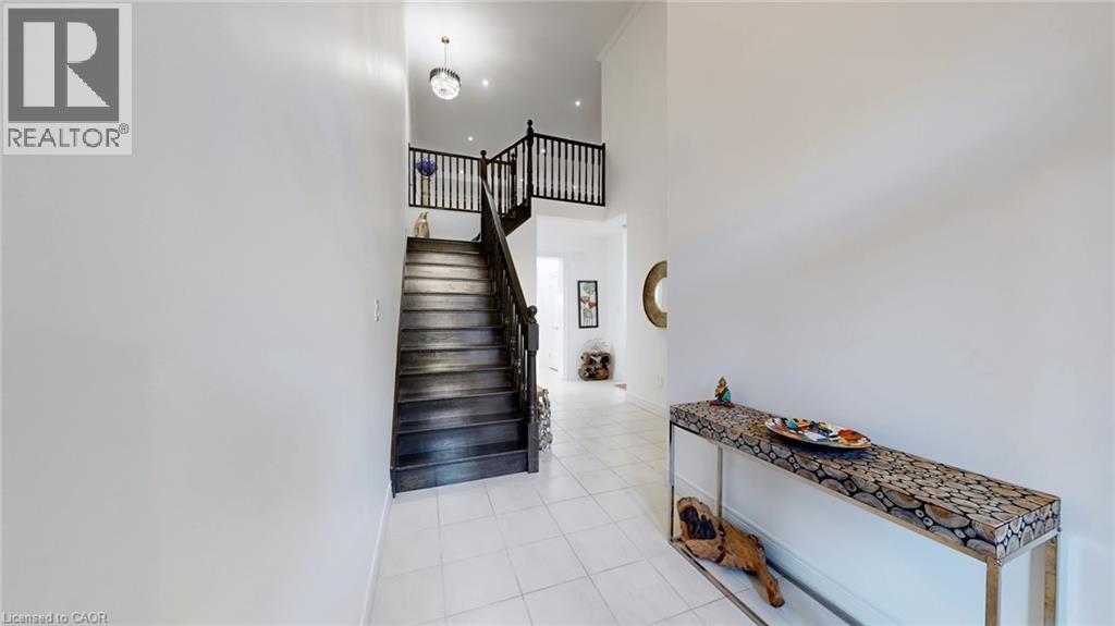 39 KAY Crescent Unit# 3