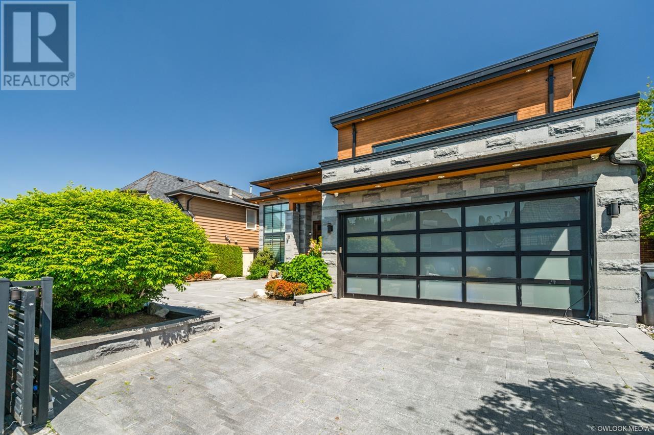 8180 SUNNYWOOD DRIVE
