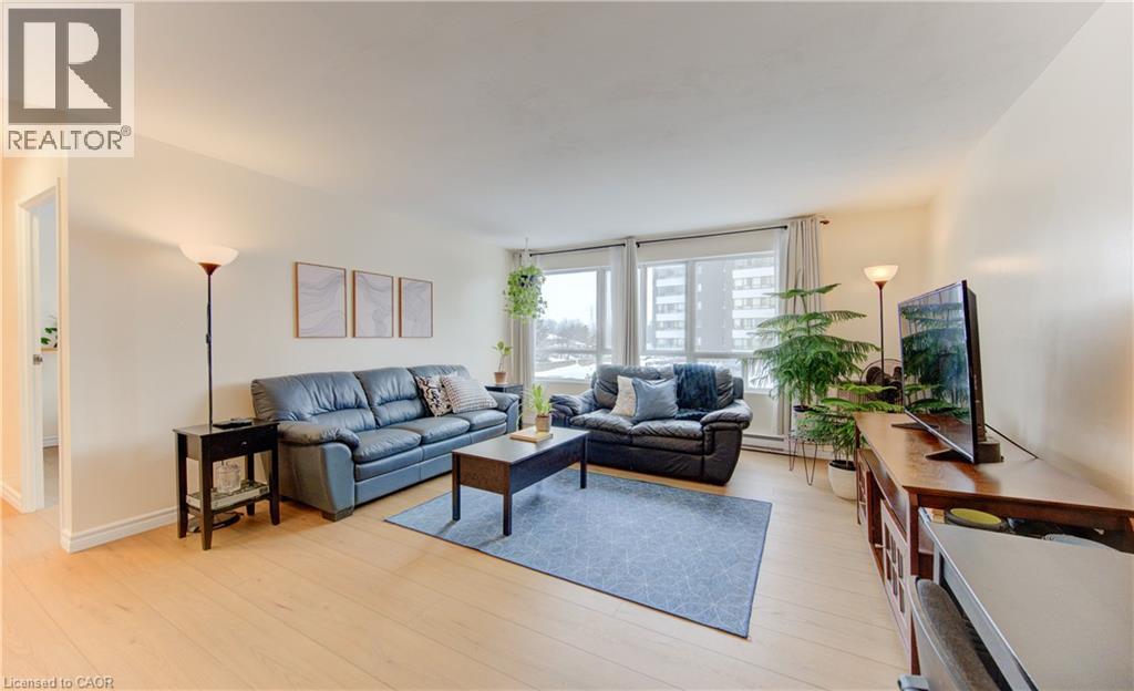 65 HIGHLAND Crescent Unit# 204