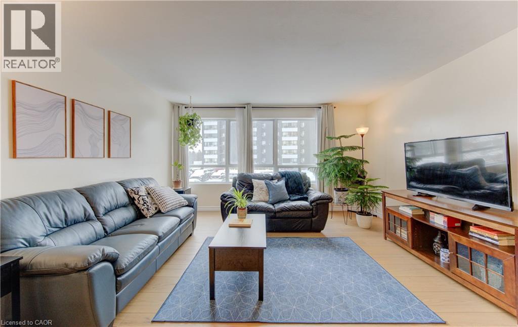 65 HIGHLAND Crescent Unit# 204