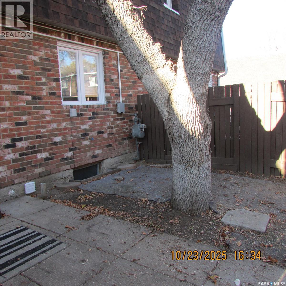 73 Spruceview ROAD