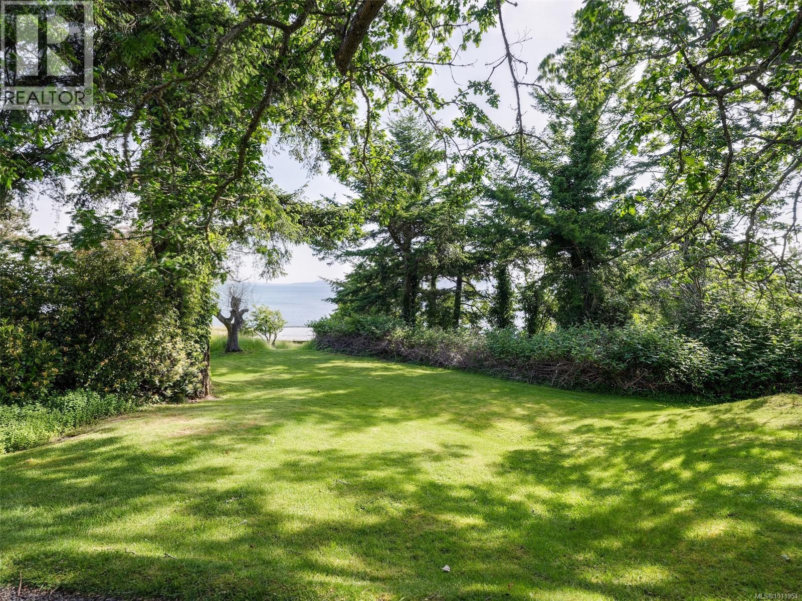 2550 Queenswood Dr