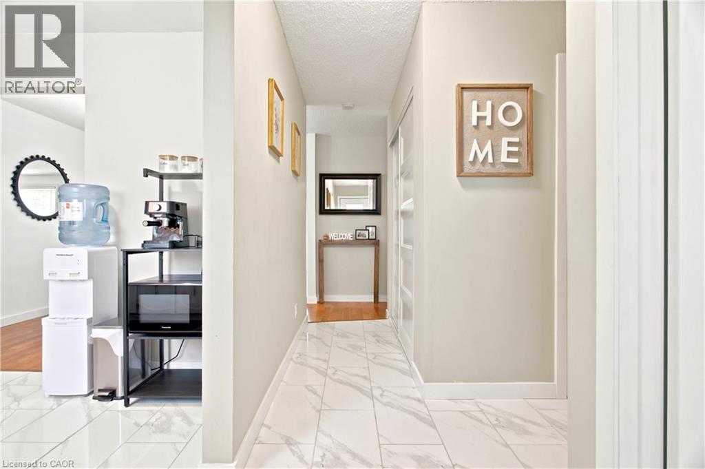 175 SIEBERT Avenue Unit# 9