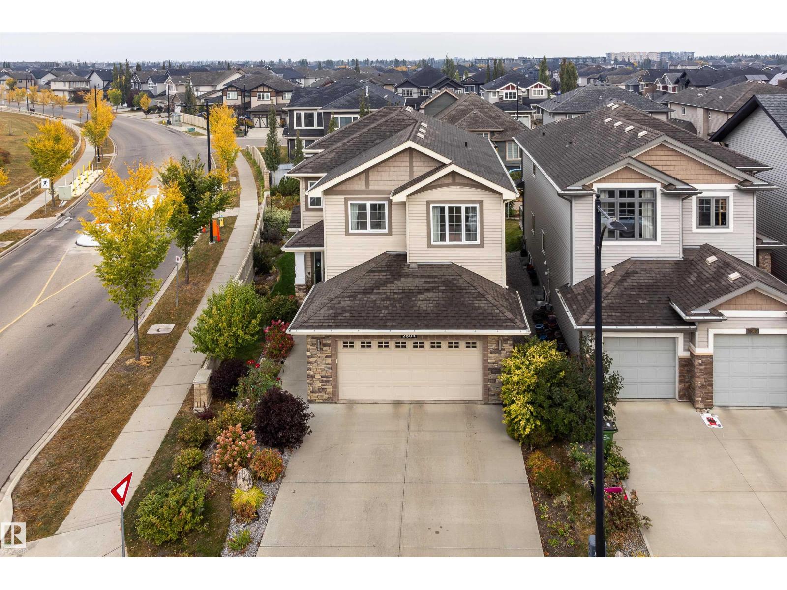 2504 AMERONGEN CR SW