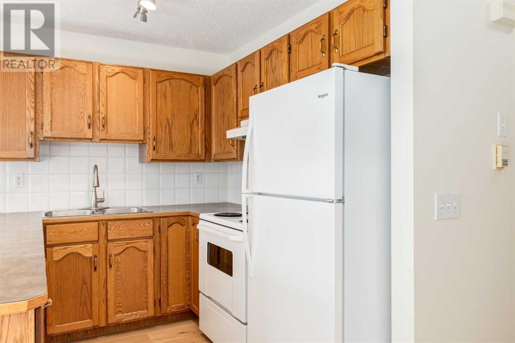 227 Millview Green SW