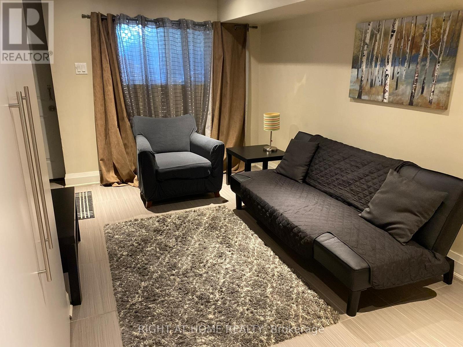 REAR - 1547 KINGSTON ROAD