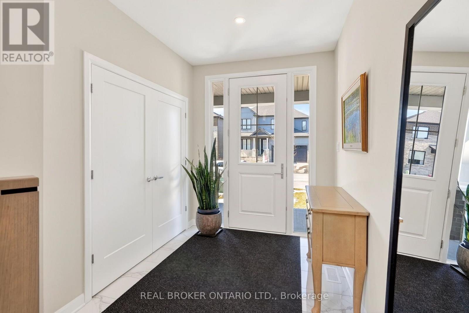 548 ANCHOR CIRCLE