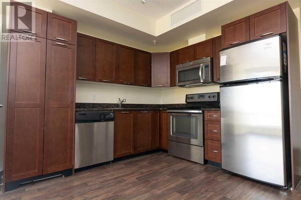 805, 3830 Brentwood Road NW