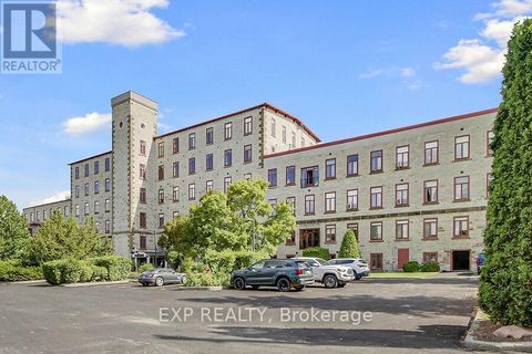 503 - 1 ROSAMOND STREET E Mississippi Mills ON K0A1A0