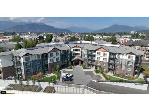 116 8497 YOUNG ROAD|Chilliwack Proper South Chilliwack BC V2P4P2