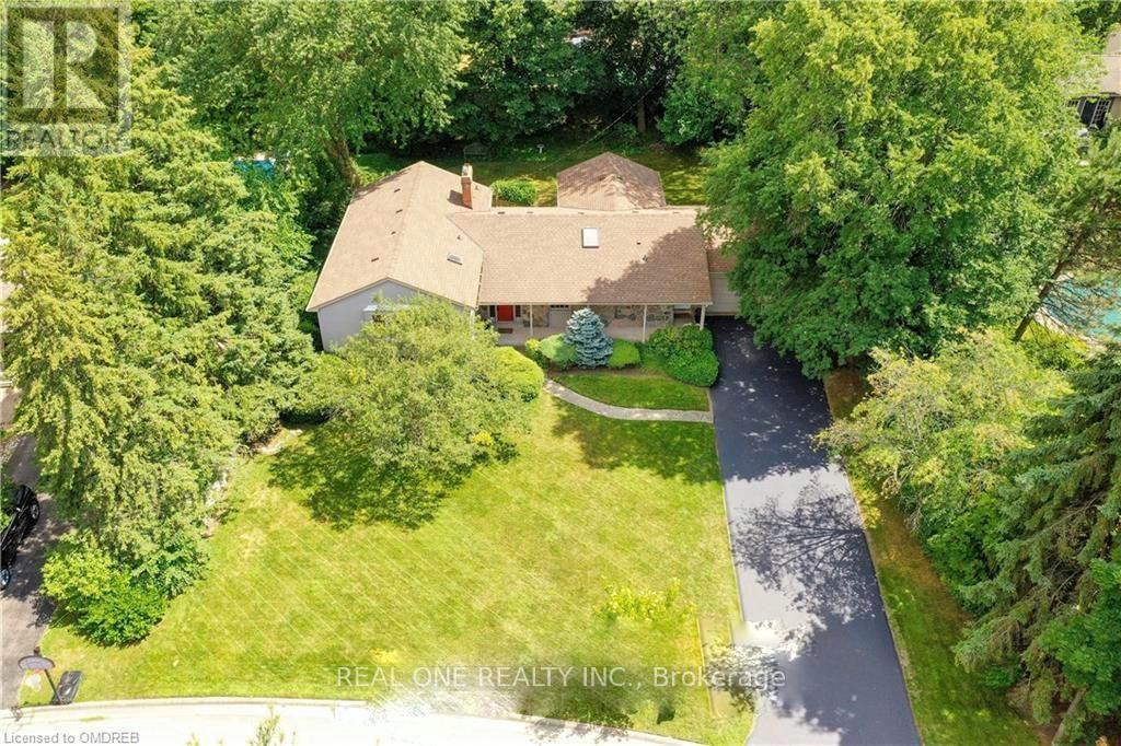 262 CARDINAL DRIVE