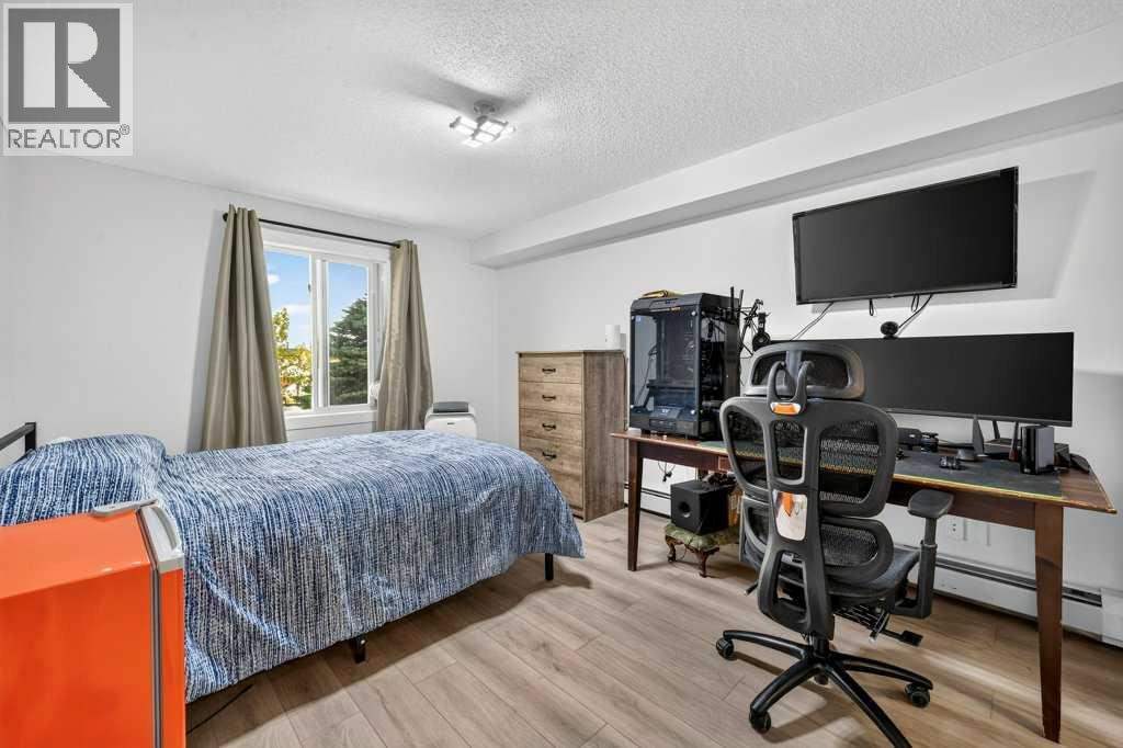 2207, 12 Cimarron Common