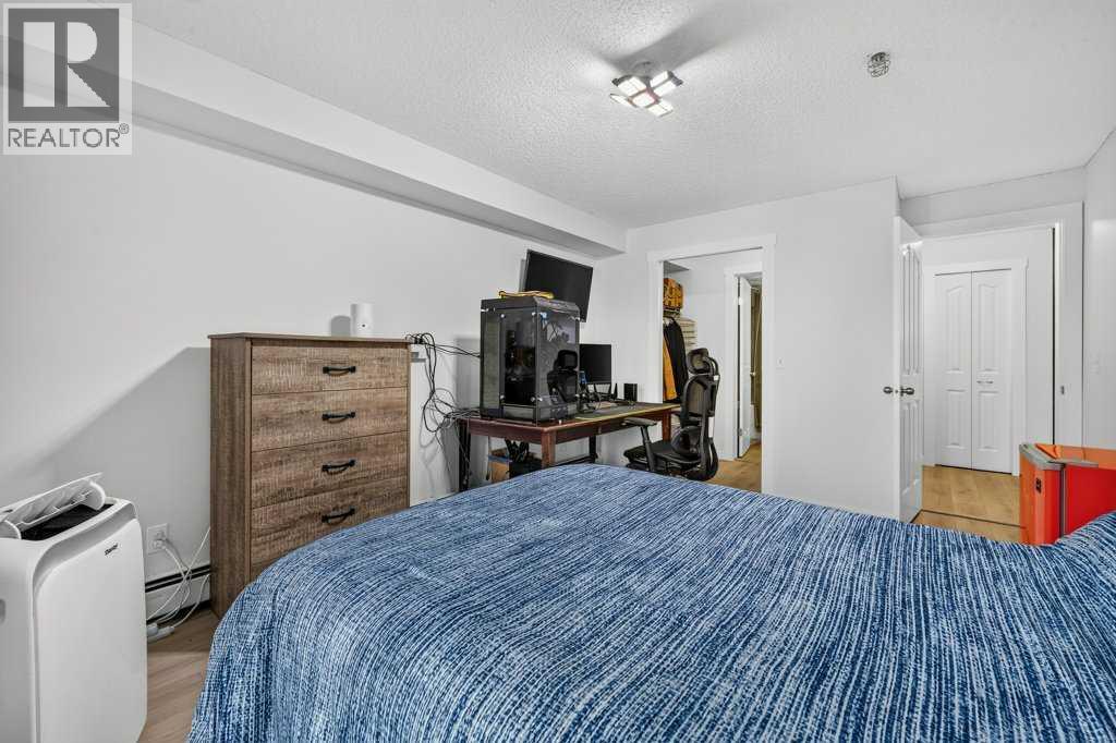 2207, 12 Cimarron Common