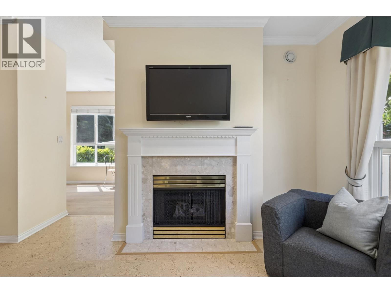 118 3098 GUILDFORD WAY