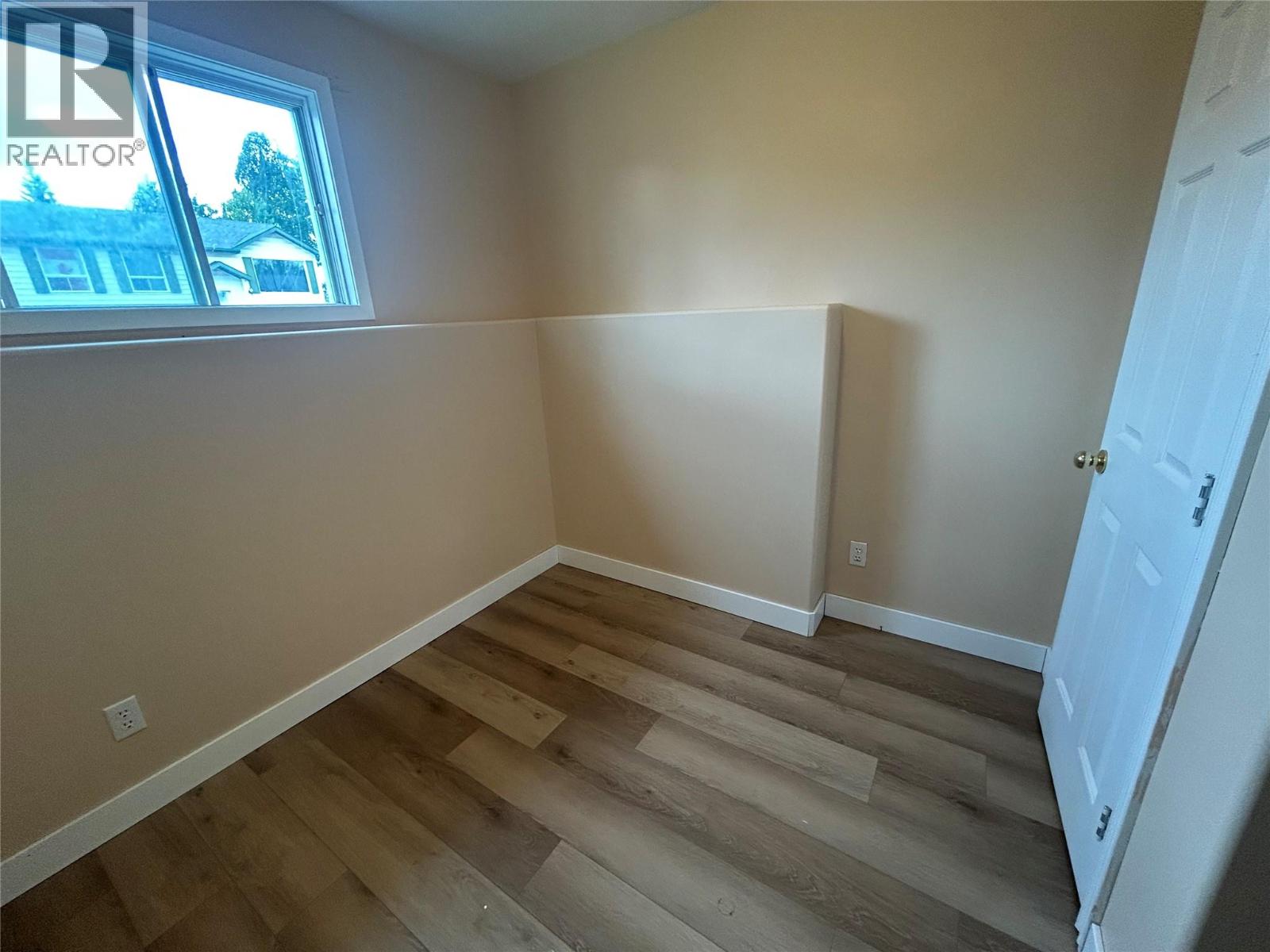 156 VALLEYVIEW Crescent