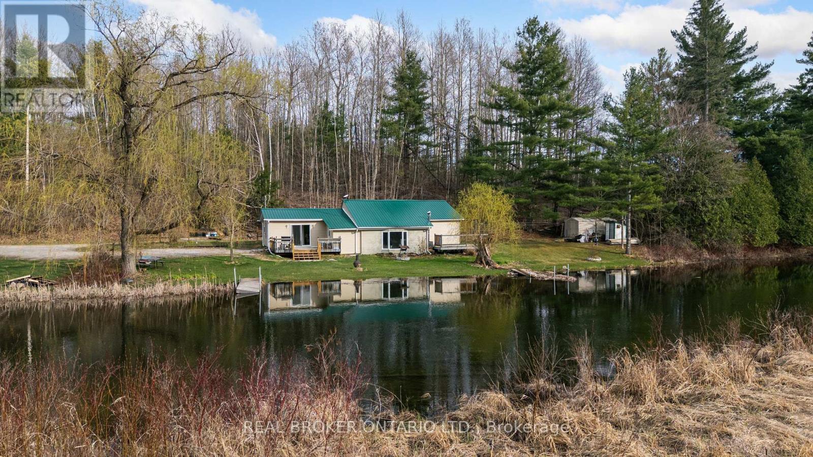 3385 BOLINGBROKE ROAD