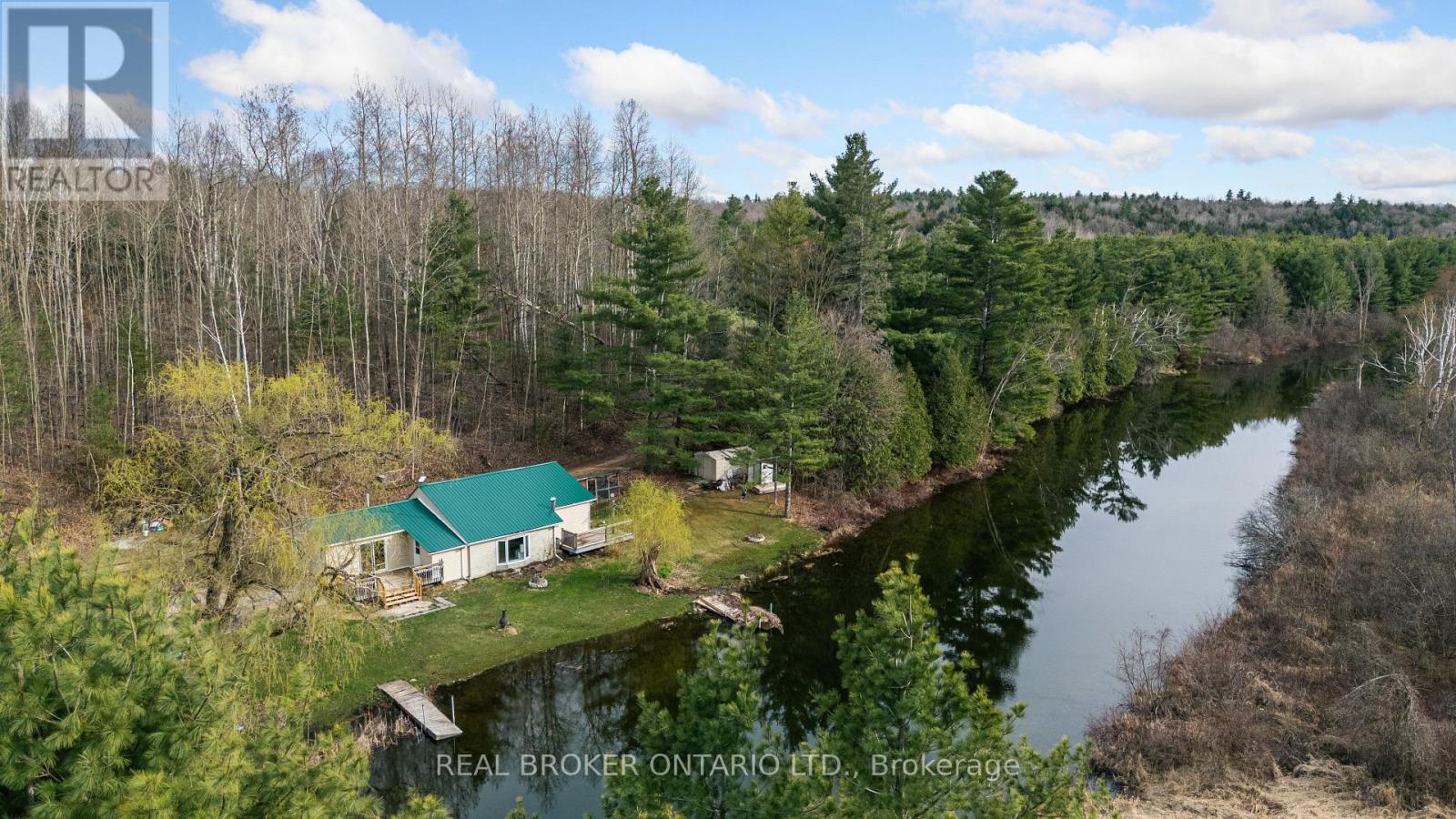 3385 BOLINGBROKE ROAD