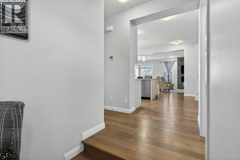 139 Evansglen Circle NW