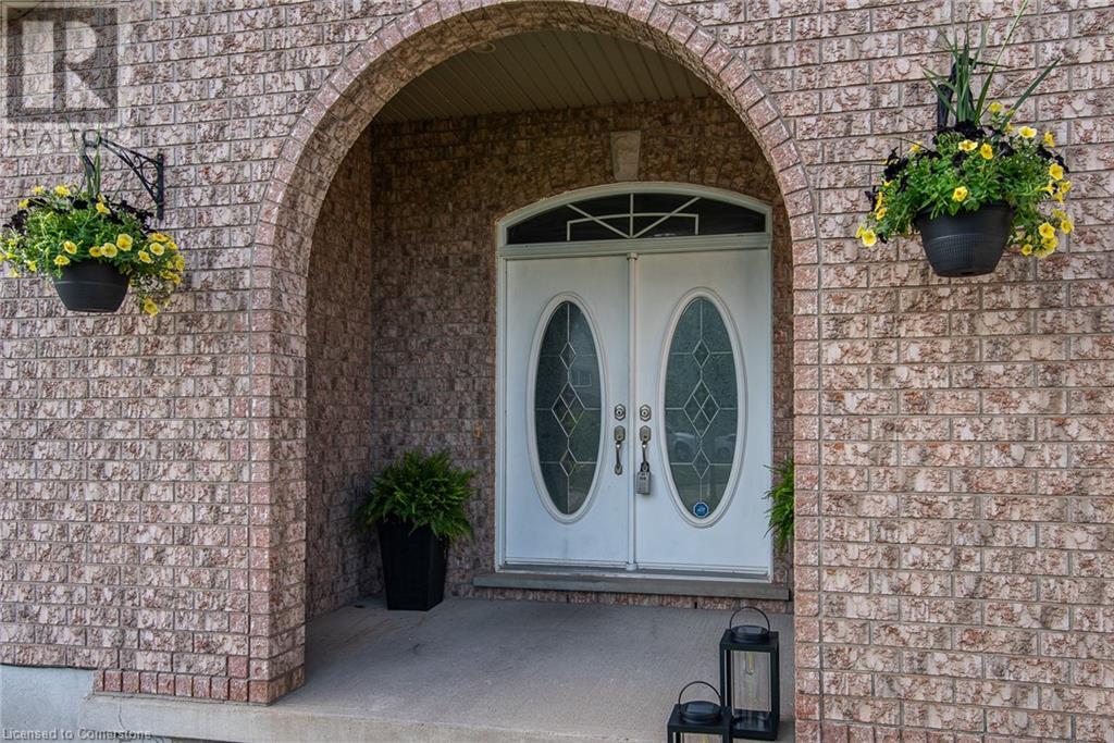 35 YARROW Court