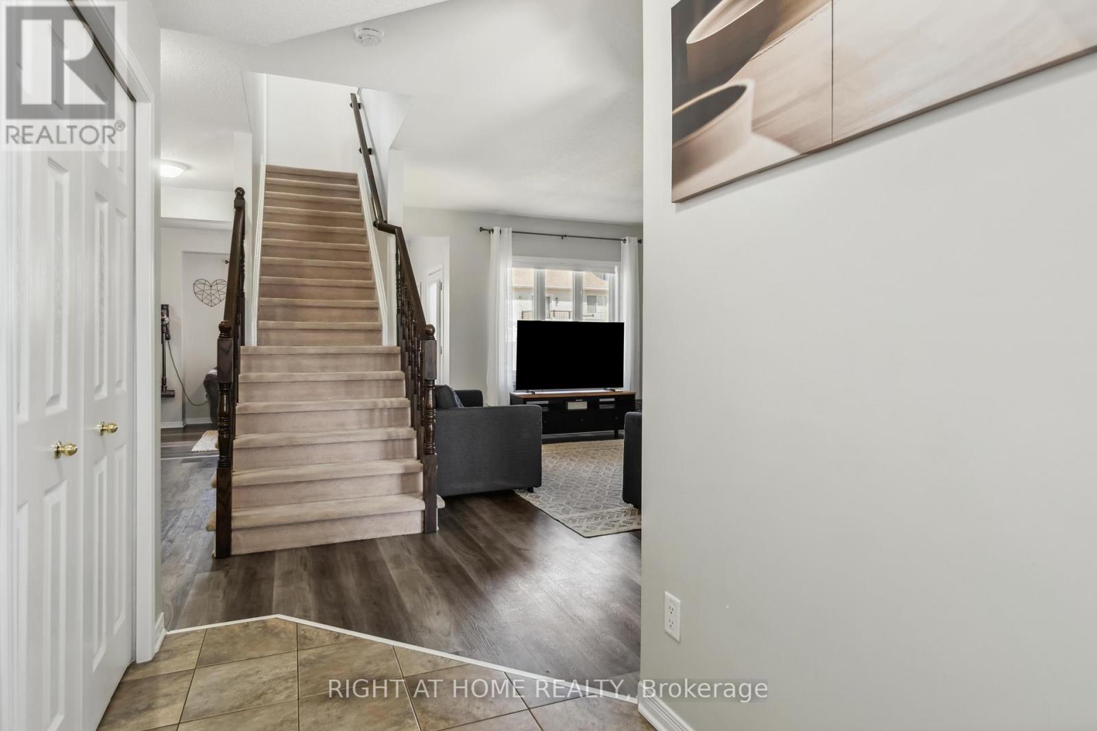 44 MOE ROBILLARD STREET