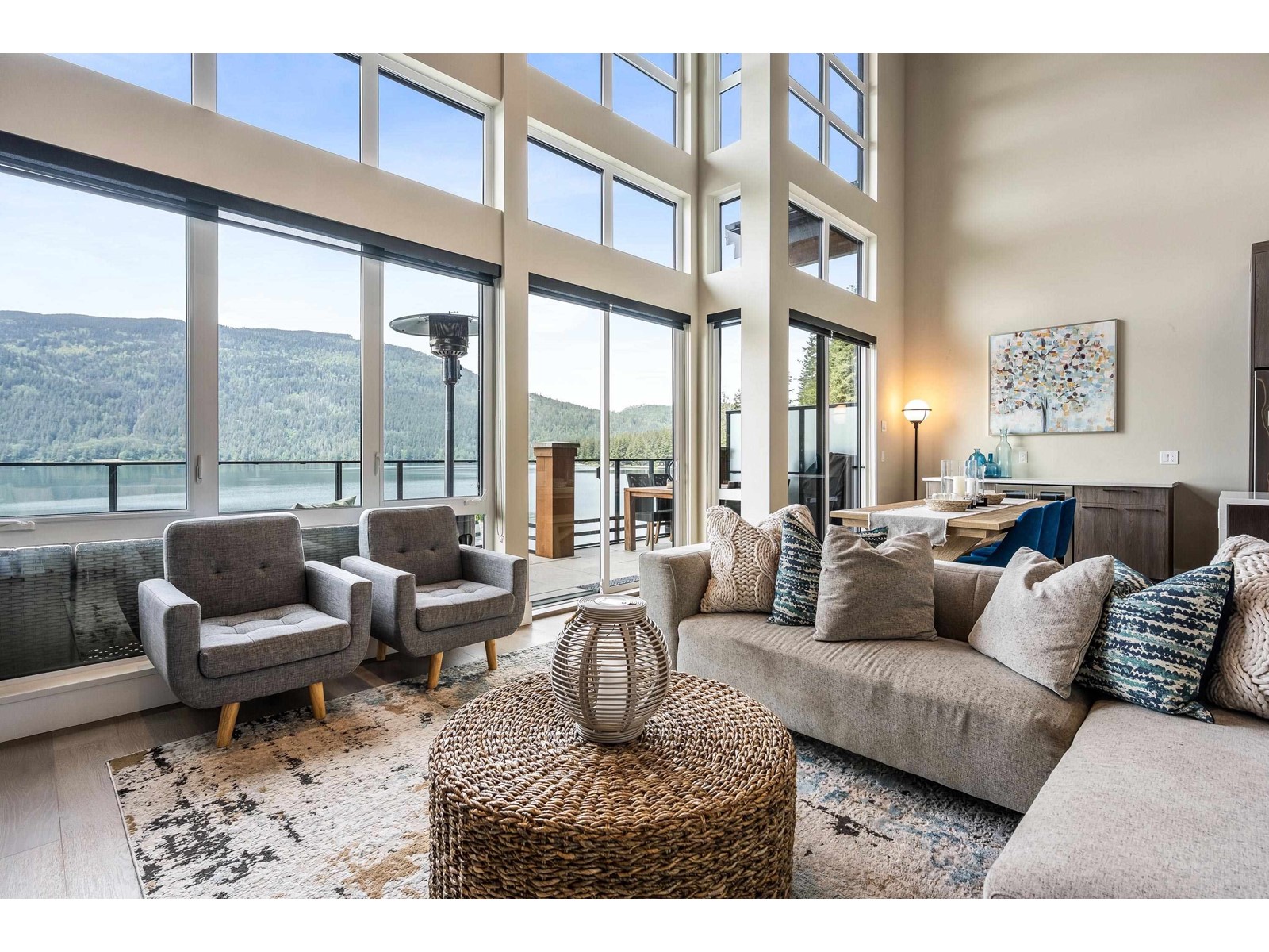 302 3175 COLUMBIA VALLEY ROAD|Cultus Lake North