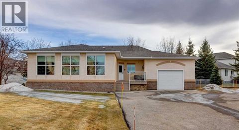 Property photo of 7, 43 westlake circle, strathmore, AB t1p1p6
