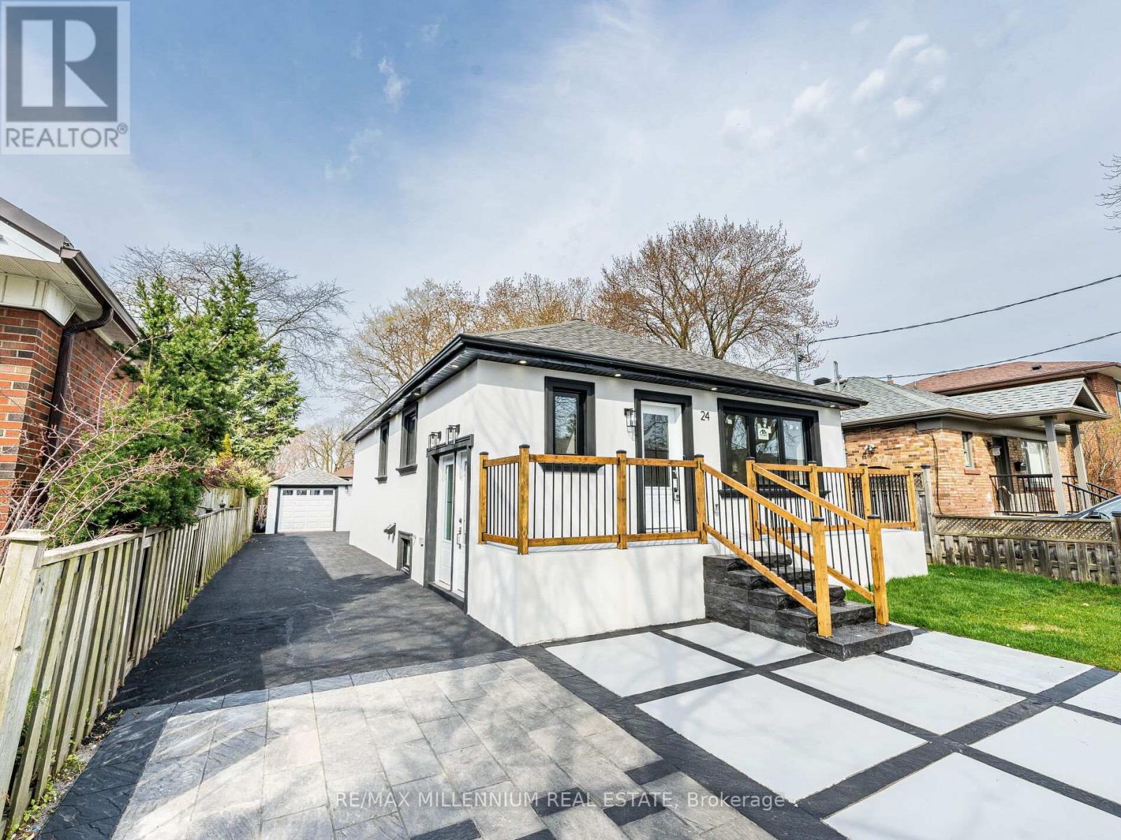 24 TREEVIEW DRIVE