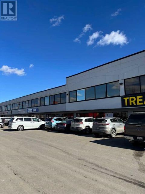 208, 1830 52 Street SE Calgary AB T2B1N1