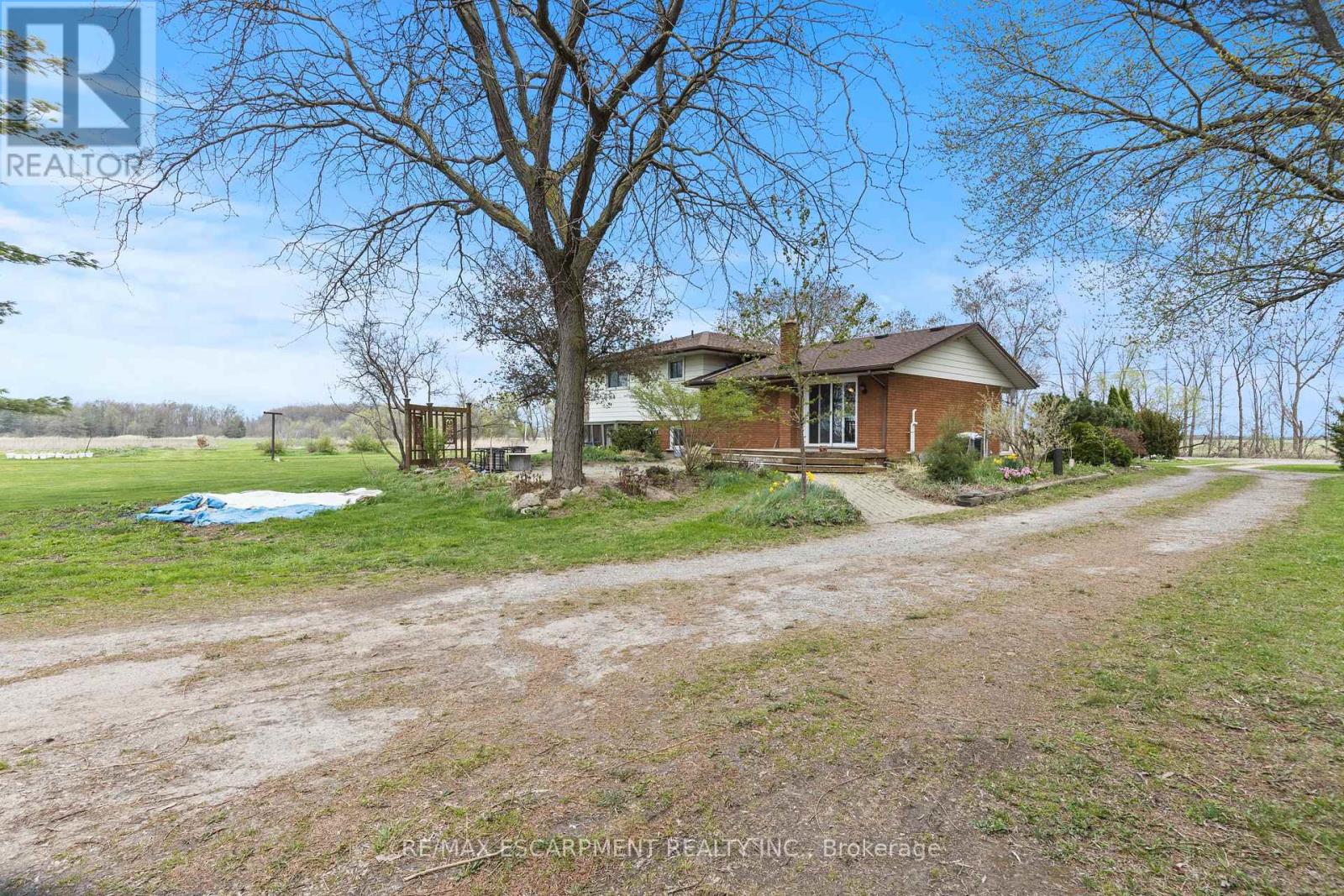 488 TOWNLINE ROAD