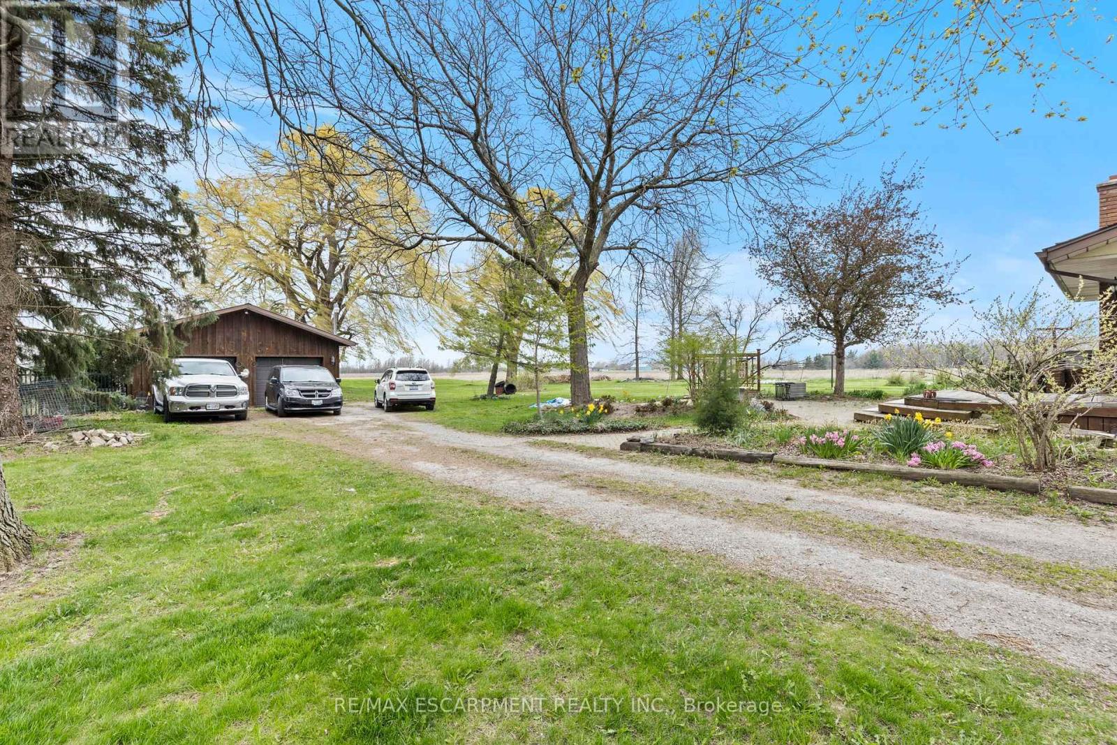 488 TOWNLINE ROAD