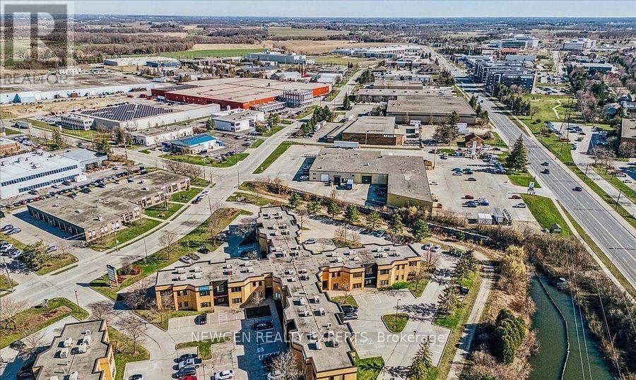 205 & 206 - 155 FROBISHER DRIVE