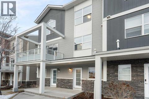 428 Redstone View Calgary AB T3N1B5