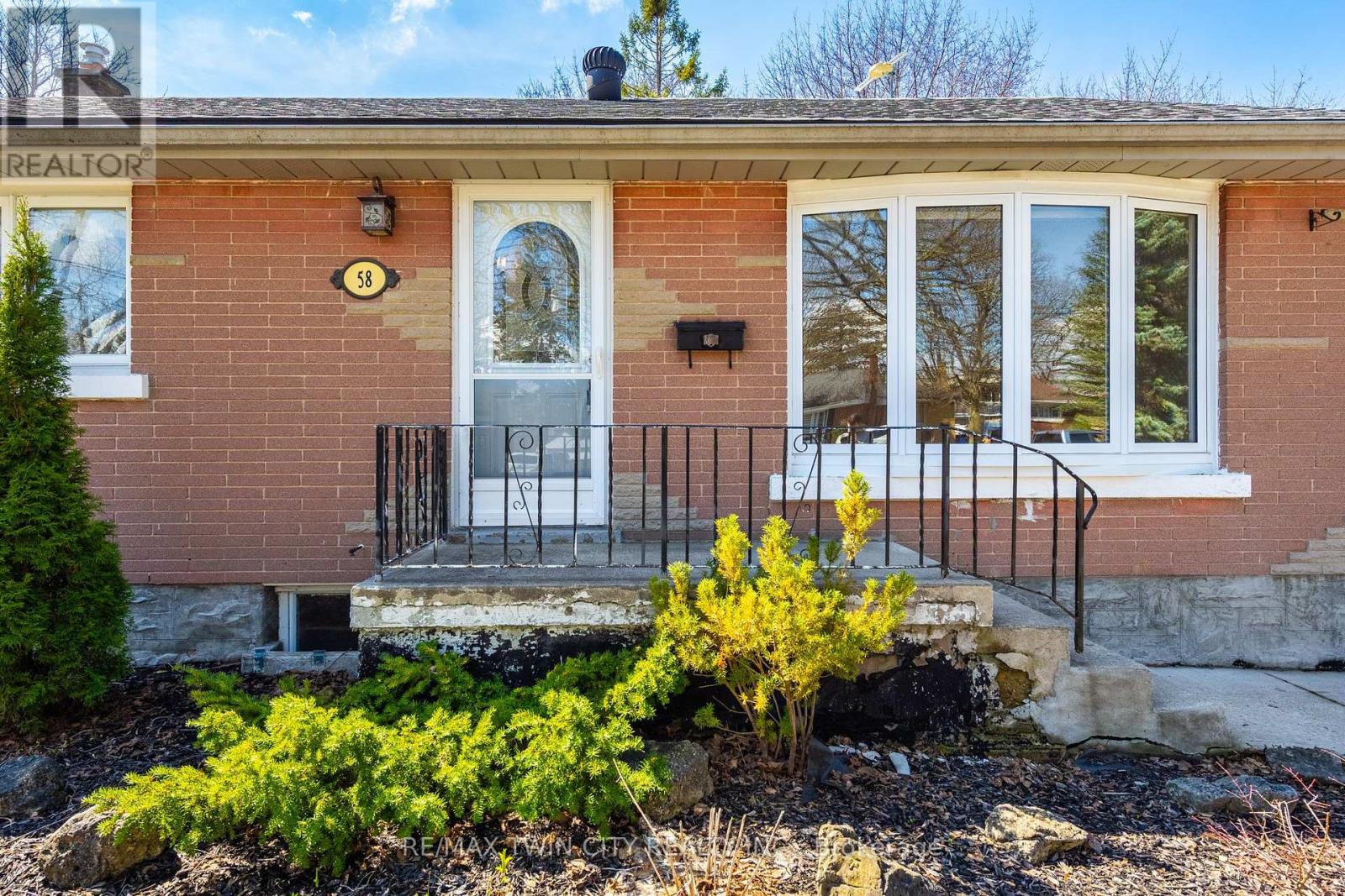 58 LOWREY AVENUE S