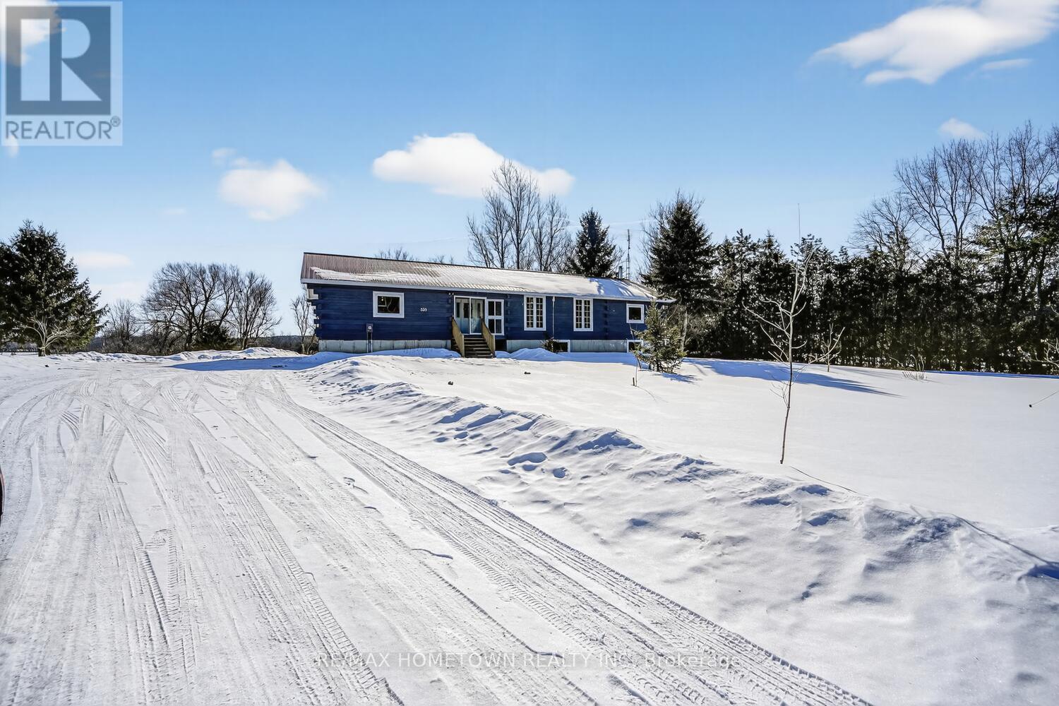 323 COUNTY RD 5 ROAD