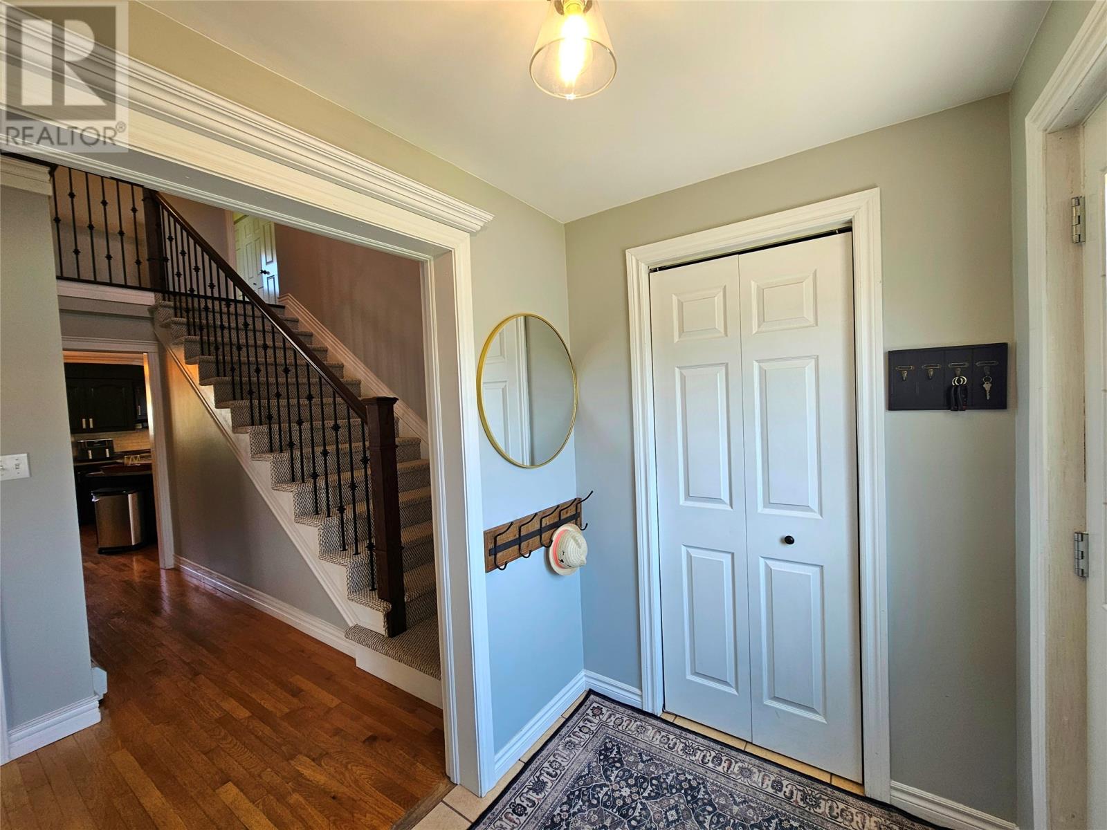 42 Shamrock Crescent