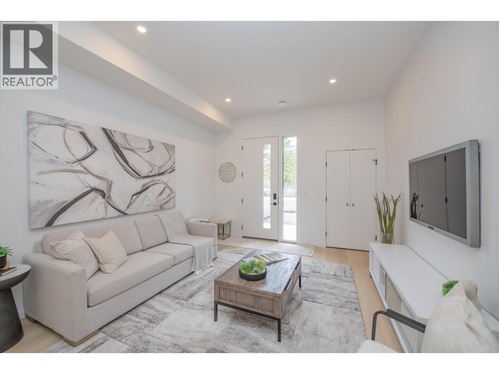 9188 Tronson Road Unit# 2